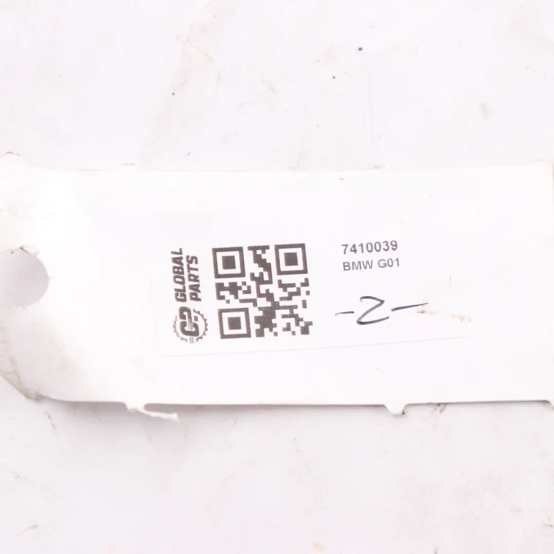 \BMW G01 X3M F97 Listwa Zgarniająca Drzwi Tylna Lewa do o numerze 7410039 \BMW G01 X3M F97 Listwa Zgarniająca Drzwi Tylna Lewa - SKU 7410039 - Numer Części 7410039