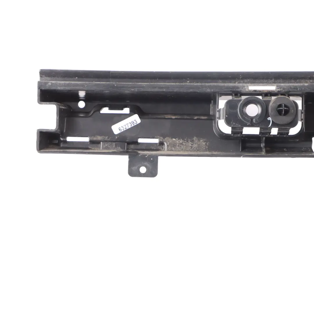 Mini Cooper F56 Guía Para Parachoques Trasero Lado Izquierdo - SKU 7411145 - Número de pieza 7411145