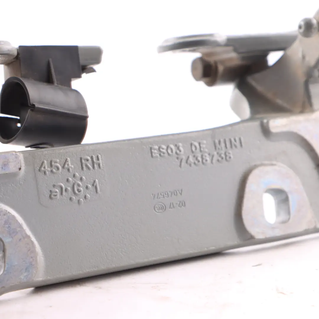 Trunk Hinge Split Boot Doors Rear Right O/S Moonwalk Grey - B71 to Mini F54 with Part number 7411612 Mini F54 Trunk Hinge Split Boot Doors Rear Right O/S Moonwalk Grey - B71 - SKU 7411612-MGM - Part number 7411612