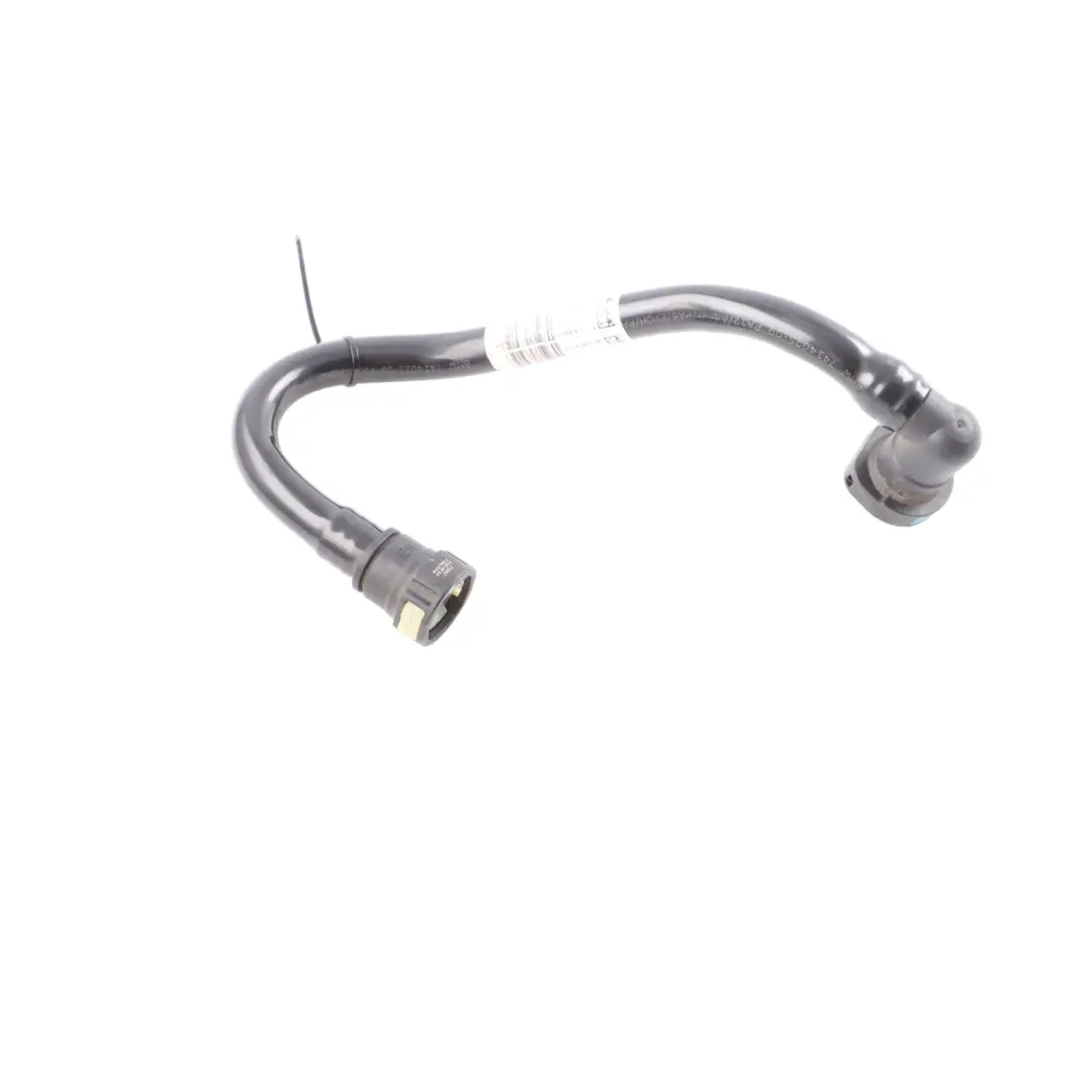 Charcoal Filter Insulation Valve Vent Pipe Hose 7441833 to BMW G30 Hybrid with Part number 7414025 BMW G30 Hybrid Charcoal Filter Insulation Valve Vent Pipe Hose 7441833 - SKU 7414025 - Part number 7414025