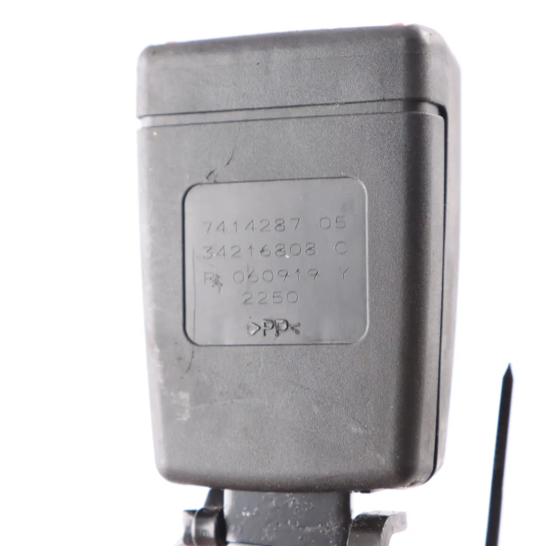 Cintura sicurezza Fibbia posteriore sinistra per BMW X3 G01 F97 X4 G02 F98 con numero di parte 7414287 BMW X3 G01 F97 X4 G02 F98 Cintura sicurezza Fibbia posteriore sinistra - SKU 7414287 - Numero di parte 7414287