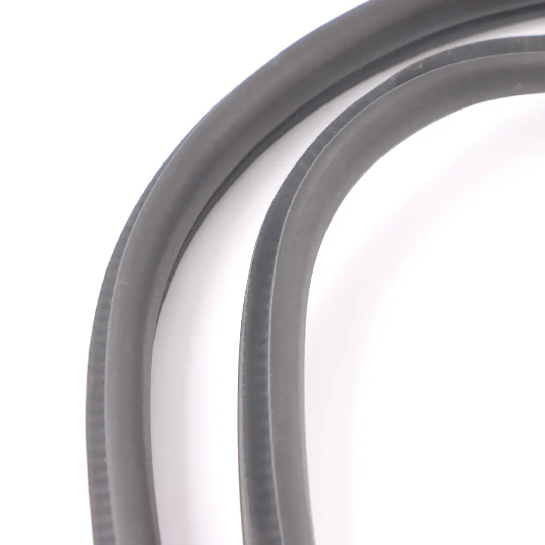 Ventana Sello Puerta Delantera Izquierda Derecha Burlete Goma para BMW X4 G02 con número de pieza 7468927 BMW X4 G02 Ventana Sello Puerta Delantera Izquierda Derecha Burlete Goma - SKU 7468927 - Número de pieza 7468927