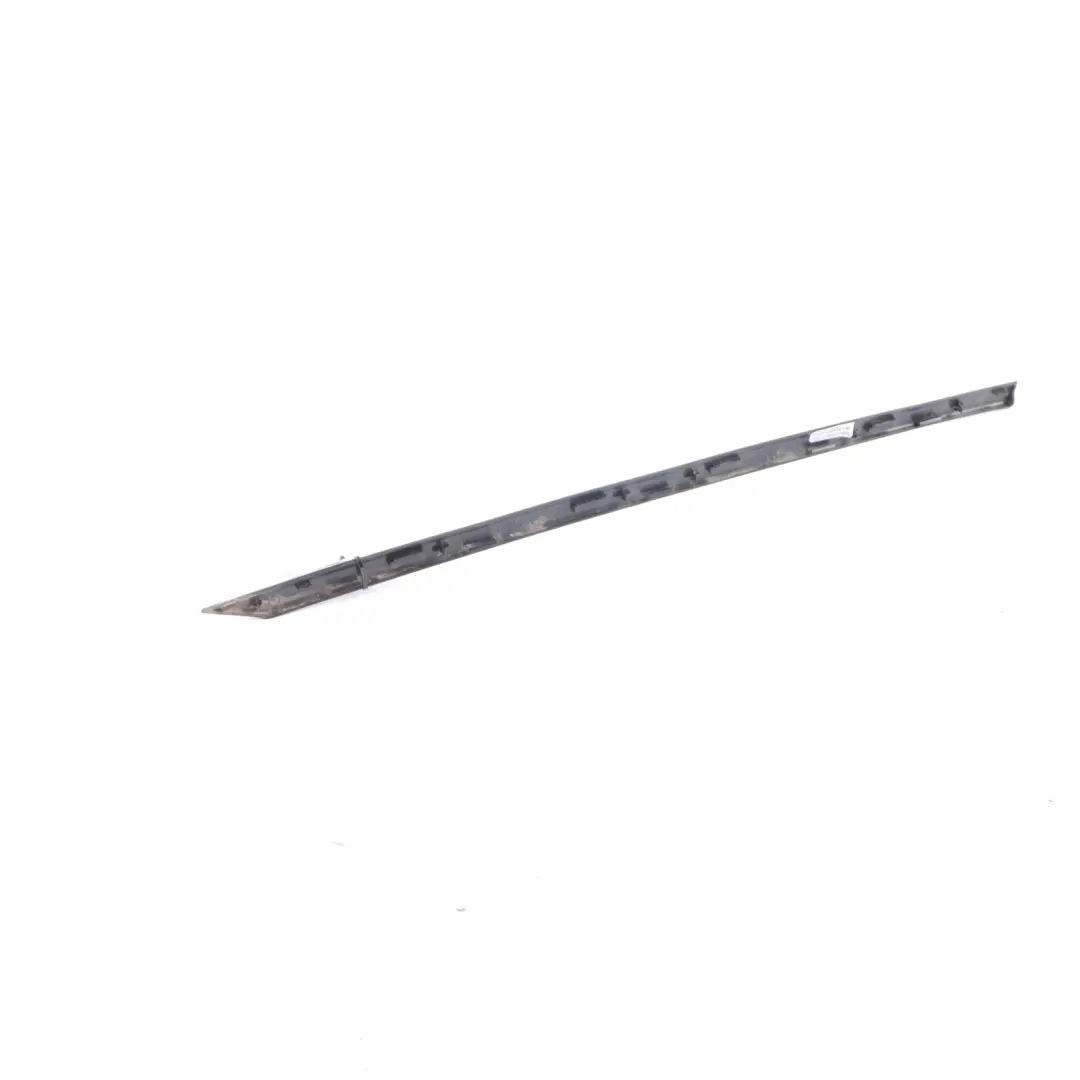 Mini F54 LCI Garniture Montant A Porte Avant Droit - SKU 7420060 - Numéro de pièce 7420060