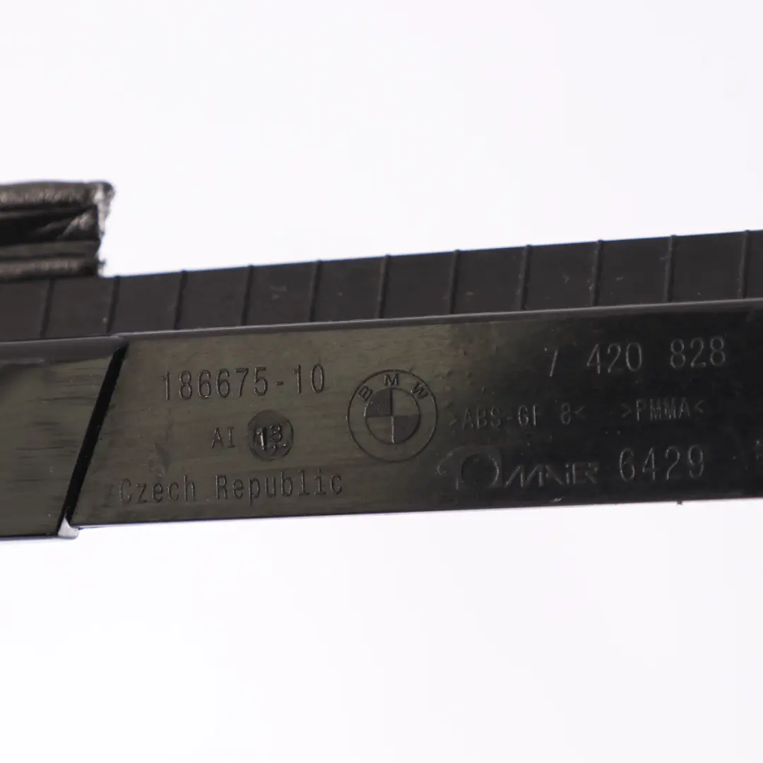 Couvercle Colonne B Porte Avant Droite Pilier Brillant pour BMW X2 F39 à propos du numéro de pièce 7420828 BMW X2 F39 Couvercle Colonne B Porte Avant Droite Pilier Brillant - SKU 7420828 - Numéro de pièce 7420828