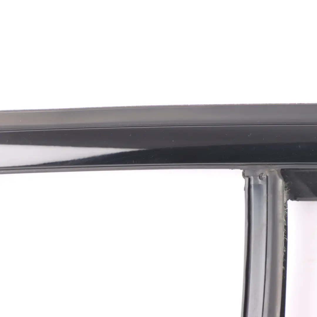 Ventana Puerta Trasera Derecha Cubierta Guia para BMW X2 F39 Marco con número de pieza 7420836 BMW X2 F39 Marco Ventana Puerta Trasera Derecha Cubierta Guia - SKU 7420836 - Número de pieza 7420836