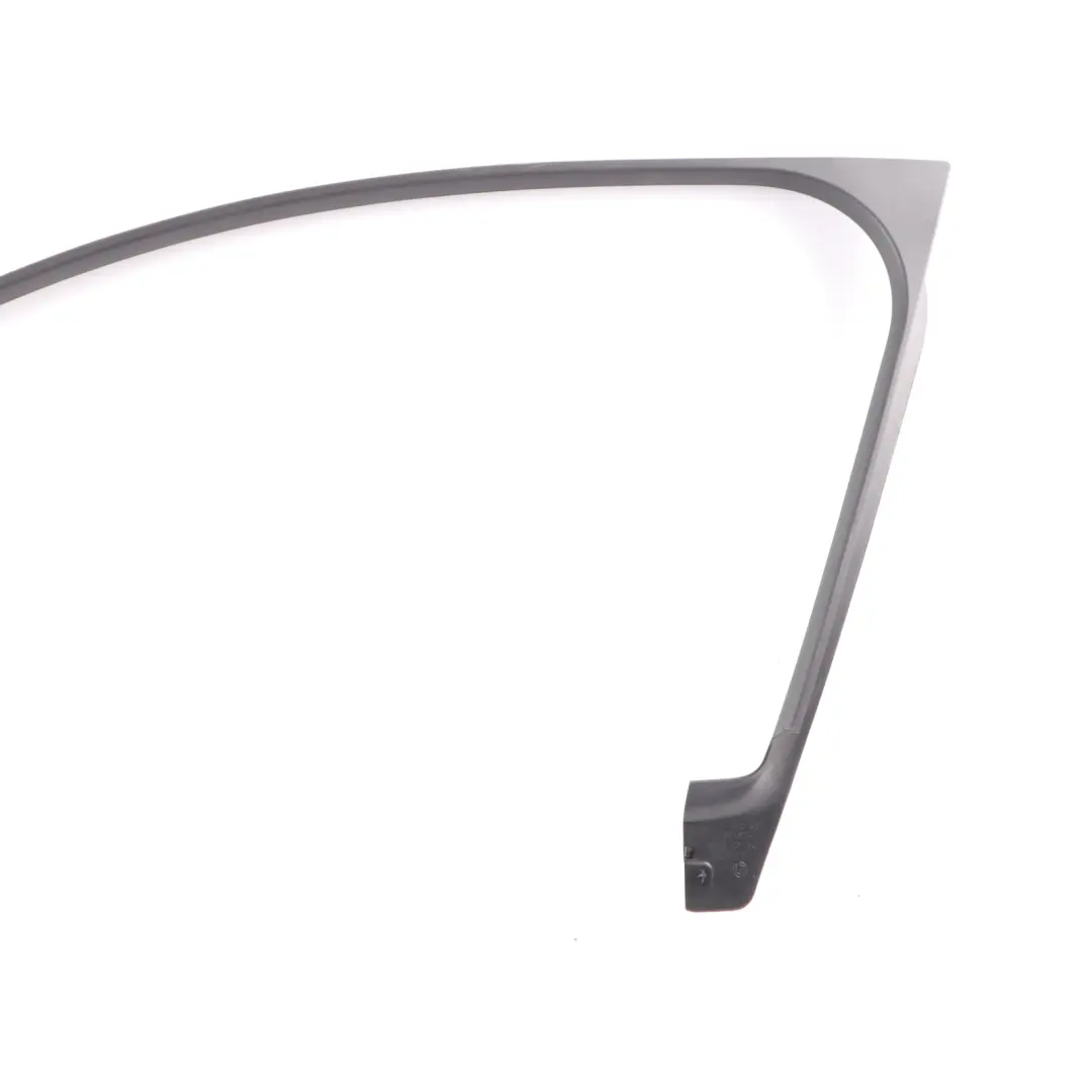 Copertura Telaio Finestrino Porta Anteriore Sinistra 7332983 per BMW X2 F39 con numero di parte 7420857 BMW X2 F39 Copertura Telaio Finestrino Porta Anteriore Sinistra 7332983 - SKU 7420857 - Numero di parte 7420857