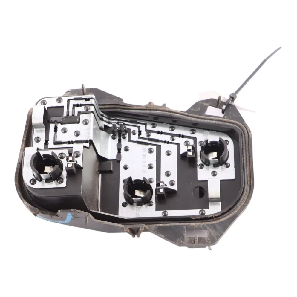 Glühbirnen Fassung BMW F20 LCI Seitenwand leuchte halter hinten links für mit Teilenummer 7424495 Glühbirnen Fassung BMW F20 LCI Seitenwand leuchte halter hinten links - SKU 7424495-2 - Teilenummer 7424495