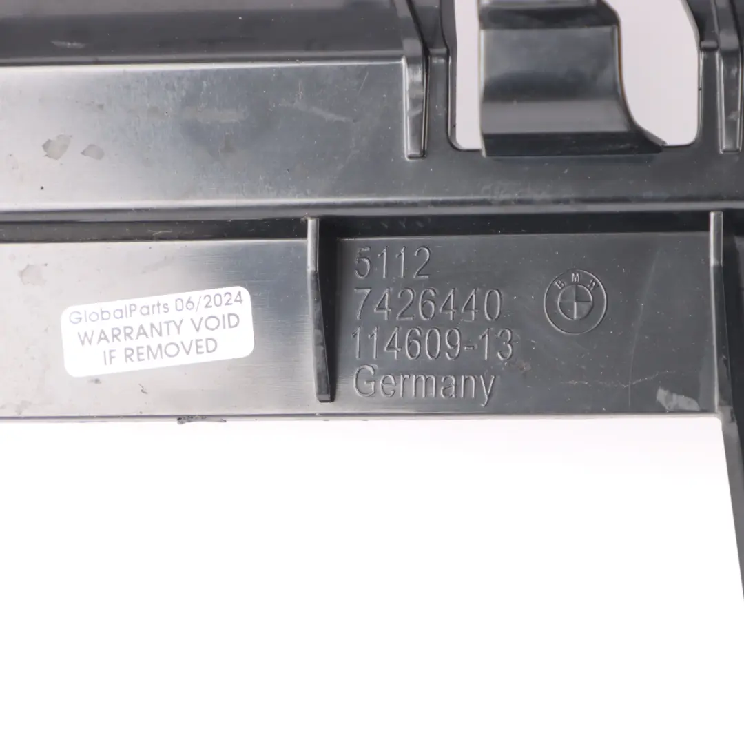 BMW X2 F39 Soporte Guía Parachoques Trasero Interior Derecho - SKU 7426440 - Número de pieza 7426440