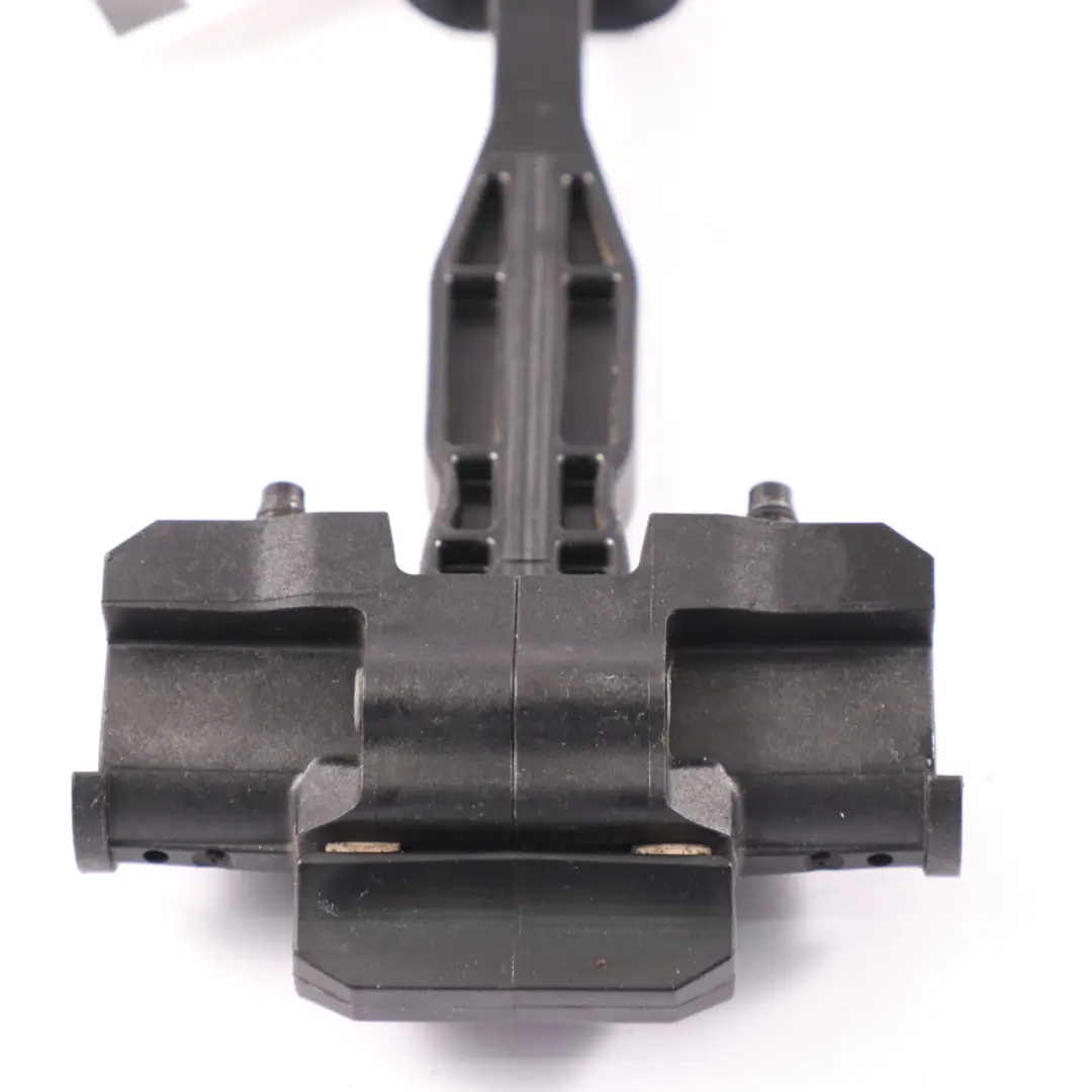 Freno porta BMW G20 G21 posteriore destra sinistra Limitatore Cerniera per con numero di parte 7432206 Freno porta BMW G20 G21 posteriore destra sinistra Limitatore Cerniera - SKU 7432206 - Numero di parte 7432206