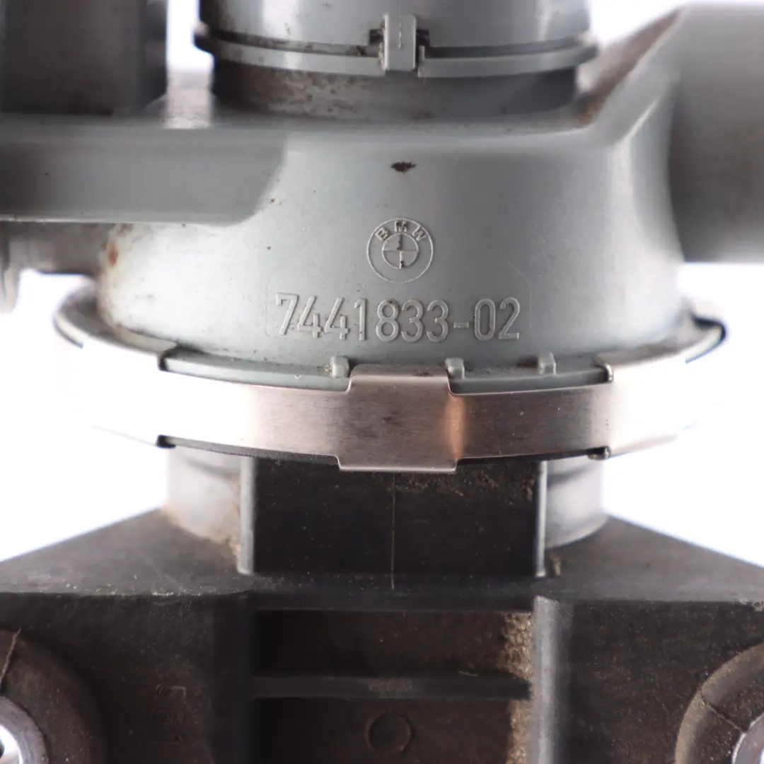 BMW G20 G21 G30 G31 Zawór Regulator Podciśnienia Paliwa - SKU 7441833 - Numer Części 7441833