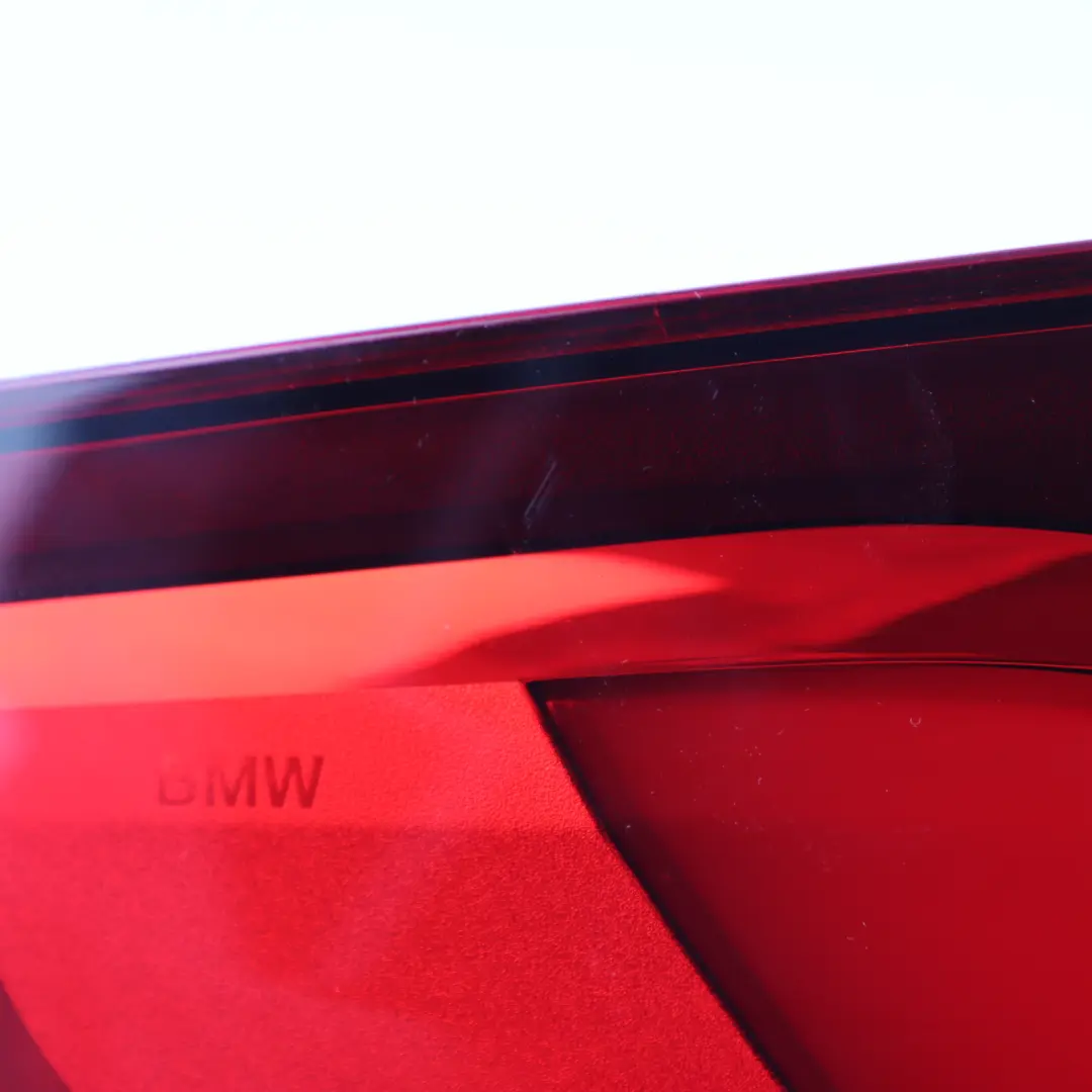 Luz De Panel Lateral Trasero Luz Trasera Exterior Izquierda para BMW F40 con número de pieza 7450643 BMW F40 Luz De Panel Lateral Trasero Luz Trasera Exterior Izquierda - SKU 7450643 - Número de pieza 7450643