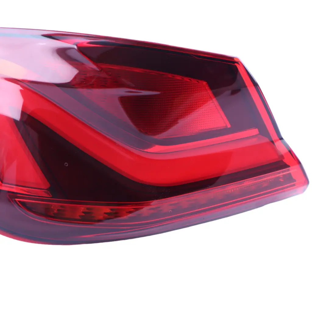  Tail Light BMW F40 Rear Side Panel Lamp Outer Left N/S Rear Light - SKU 7450643 - Part number 7450643