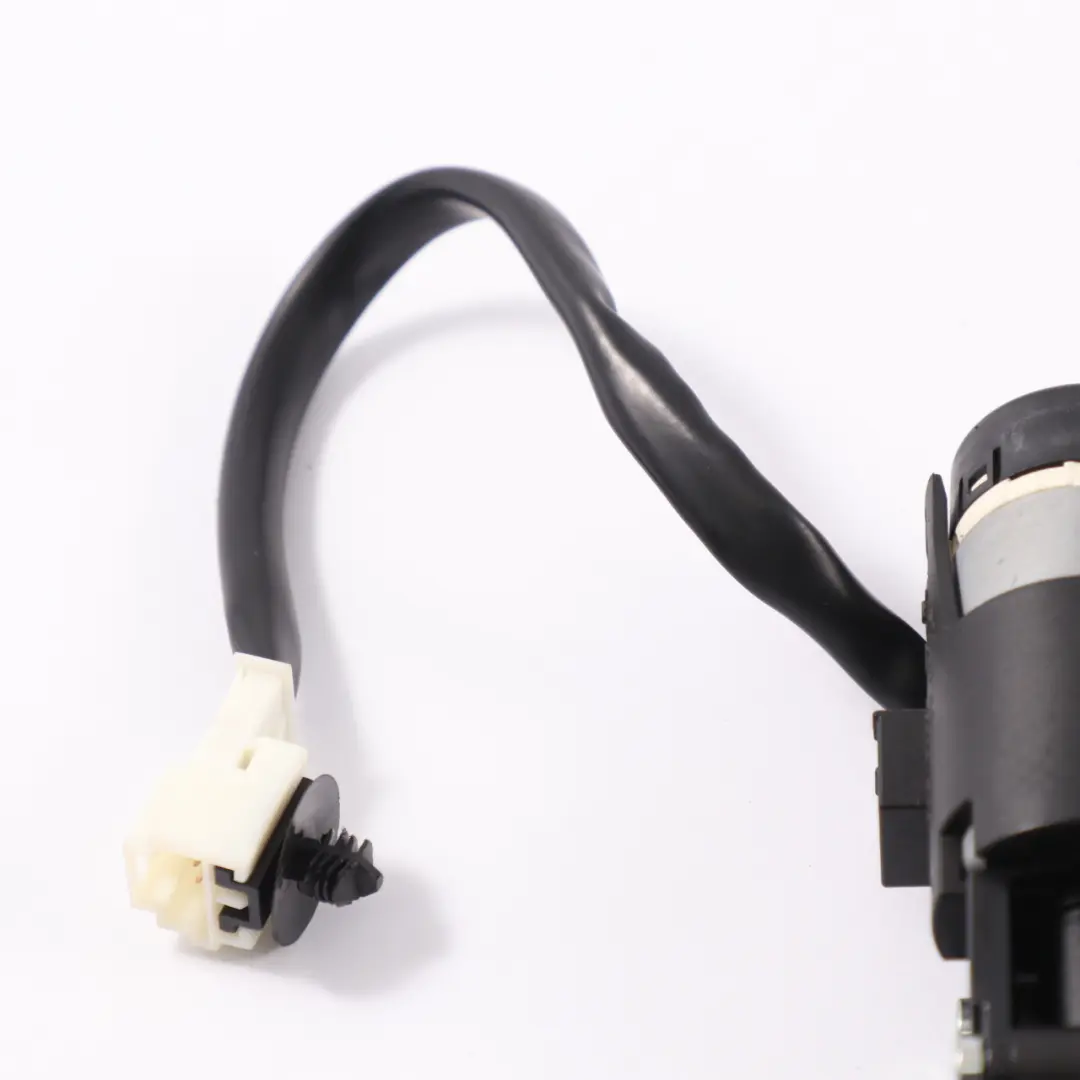 BMW G20 G21 G14 F91 G15 F92 G16 Motor ajuste vertical reposacabezas - SKU 7452225 - Número de pieza 7452225