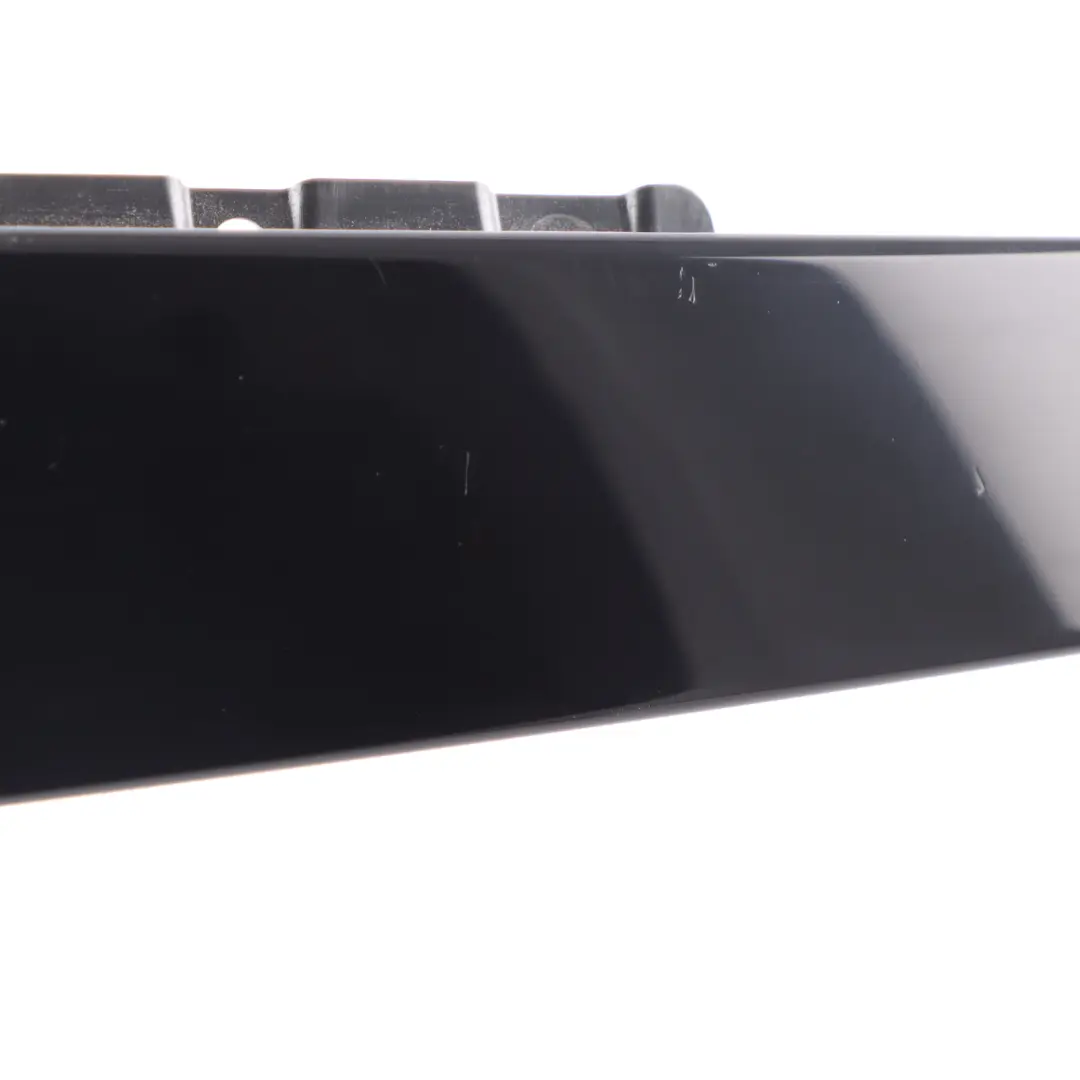 Osłona Słupka B Listwa Przednia Lewa do BMW F40 o numerze 7452377 BMW F40 Osłona Słupka B Listwa Przednia Lewa - SKU 7452377 - Numer Części 7452377