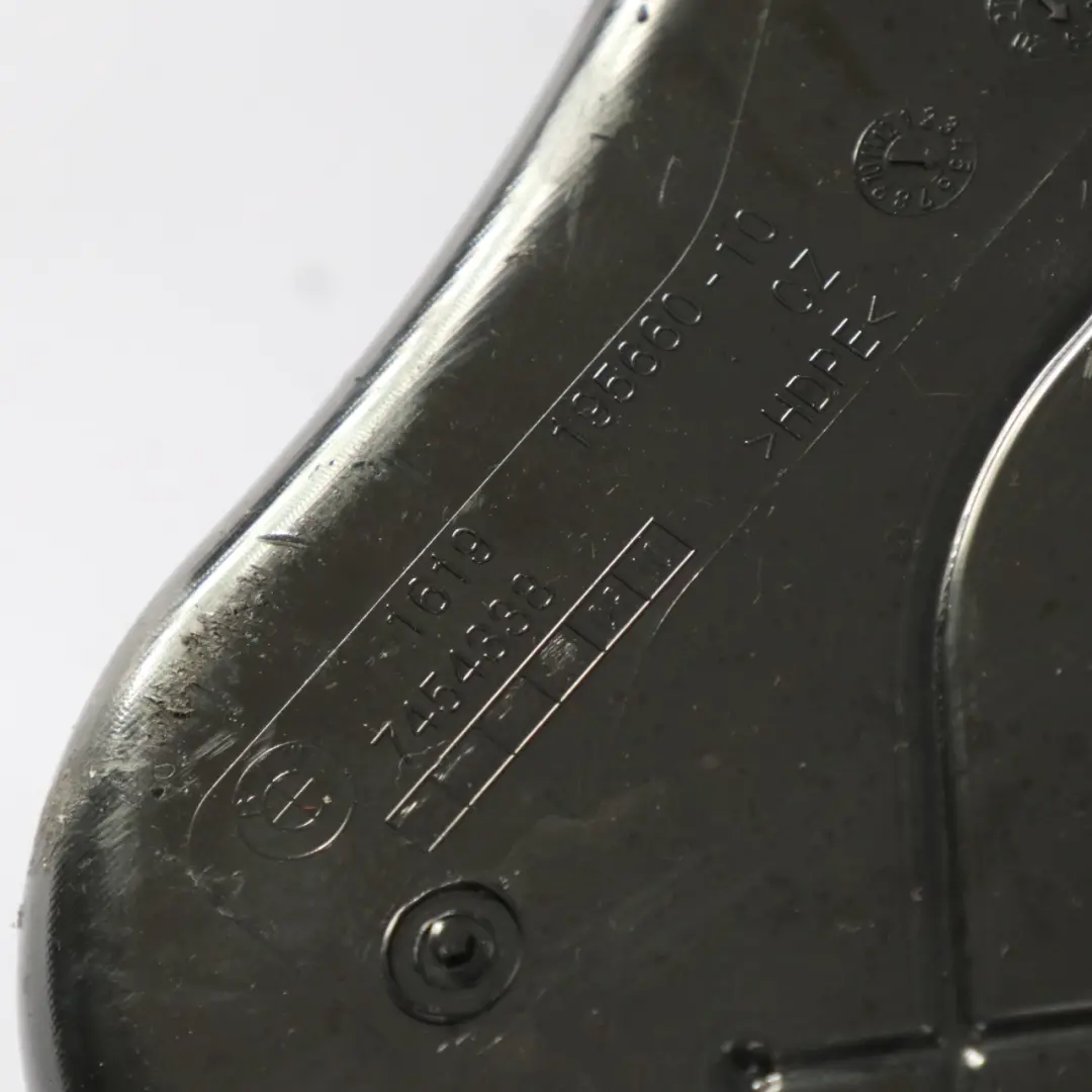 Adblue Tanque Activo SCR Aditivo Depósito para BMW G20 G21 con número de pieza 7454338 BMW G20 G21 Adblue Tanque Activo SCR Aditivo Depósito - SKU 7454338 - Número de pieza 7454338