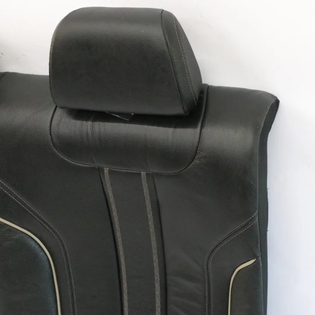 Dossier Siège Arrière Cuir Noir Blanc pour BMW G30 Sedan à propos du numéro de pièce 7457762 BMW G30 Sedan Dossier Siège Arrière Cuir Noir Blanc - SKU 7457762 - Numéro de pièce 7457762