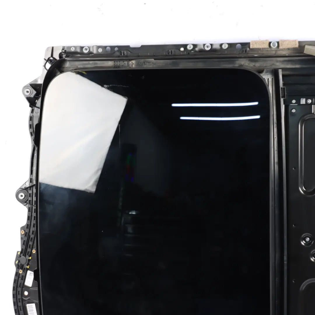 Sunroof BMW G30 Panoramic Sunroof Frame Glass Roof Anthracite to with Part number 7458888 Sunroof BMW G30 Panoramic Sunroof Frame Glass Roof Anthracite - SKU 7458888 - Part number 7458888