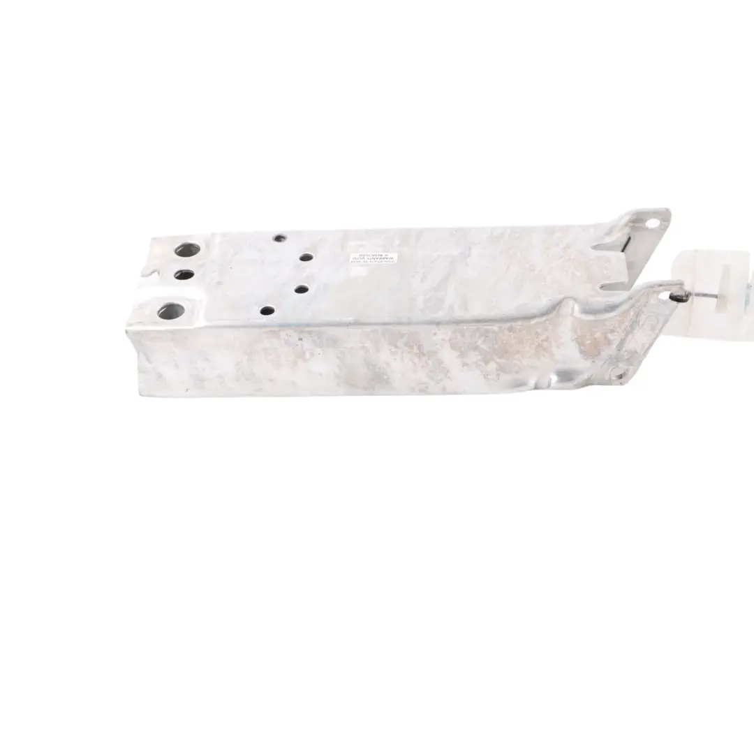 Deformación Refuerzo Parachoques Delantero Izquierdo para BMW F40 Elemento con número de pieza 7459887 BMW F40 Elemento Deformación Refuerzo Parachoques Delantero Izquierdo - SKU 7459887 - Número de pieza 7459887