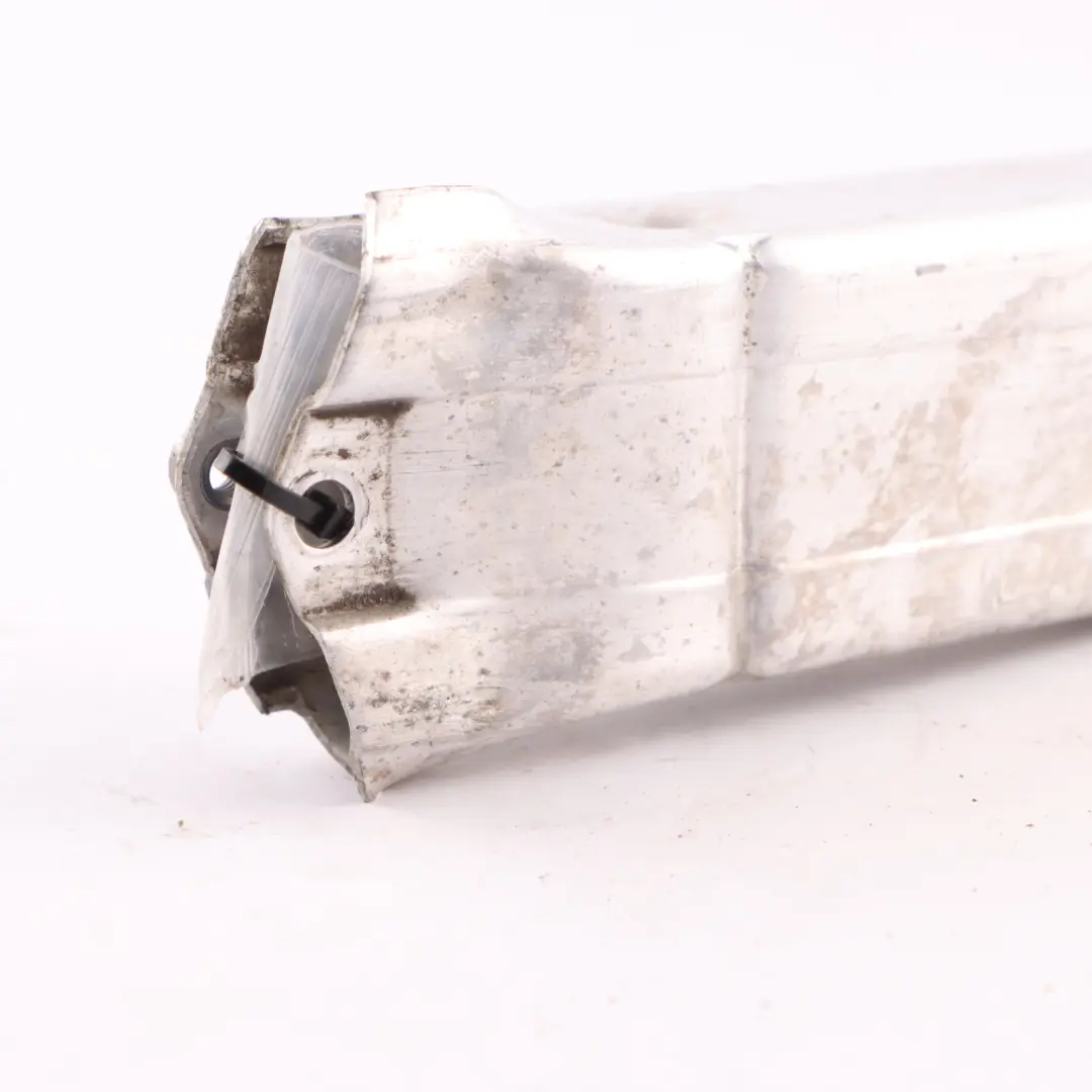 Frontstoßstange Unten Deformationselement Pralldämpfer Rechts für BMW F40 mit Teilenummer 7459892 BMW F40 Frontstoßstange Unten Deformationselement Pralldämpfer Rechts - SKU 7459892 - Teilenummer 7459892