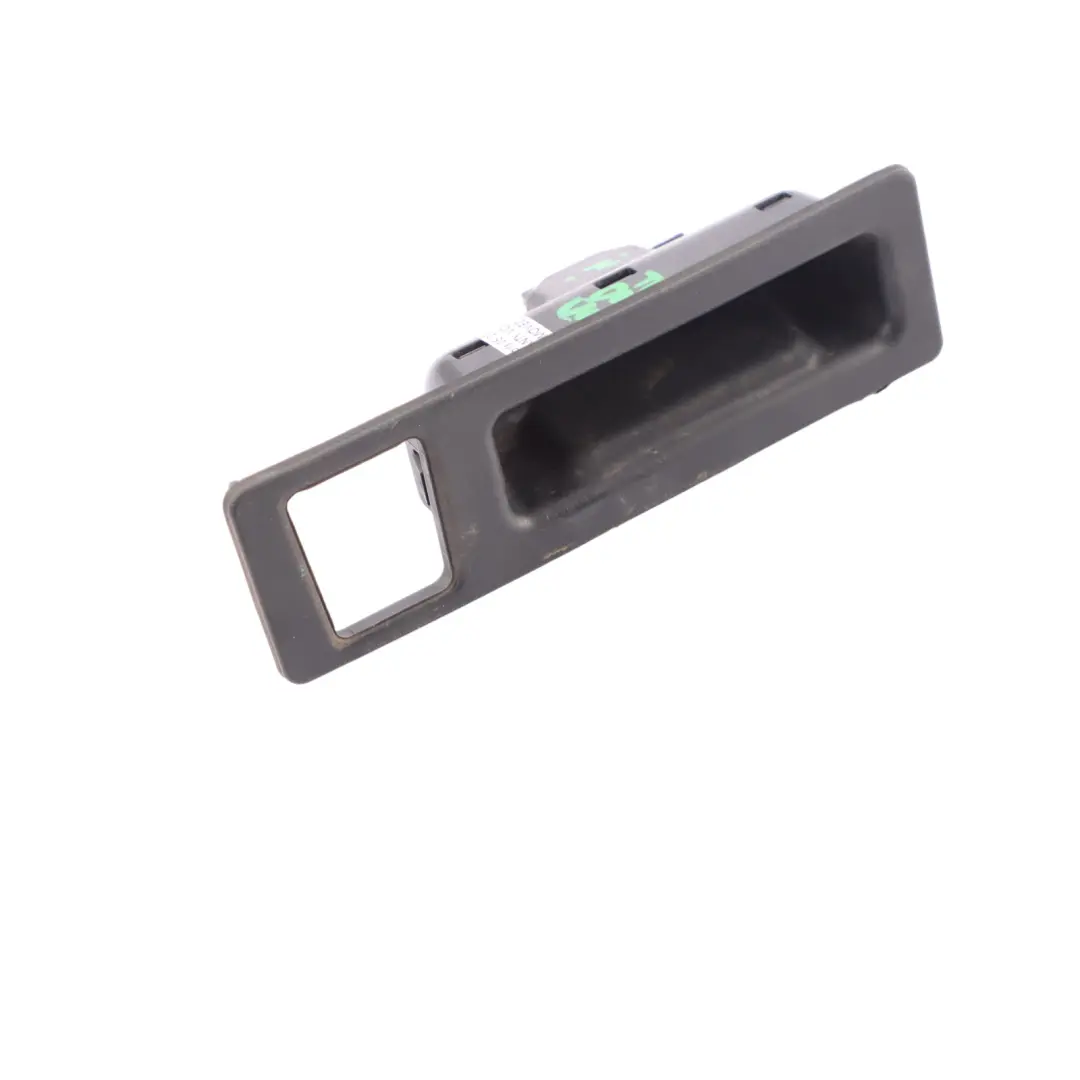 Switch BMW F22 F30 F31 Boot Trunk Lid Handle Push Button to Tailgate with Part number 7463162 Tailgate Switch BMW F22 F30 F31 Boot Trunk Lid Handle Push Button - SKU 7463162-1 - Part number 7463162