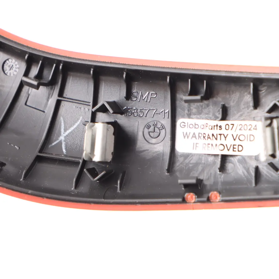 Cubierta Manija Puerta Interior Delantera Trasera Derecha 7467622 para BMW F39 con número de pieza 7468716 BMW F39 Cubierta Manija Puerta Interior Delantera Trasera Derecha 7467622 - SKU 7468716 - Número de pieza 7468716