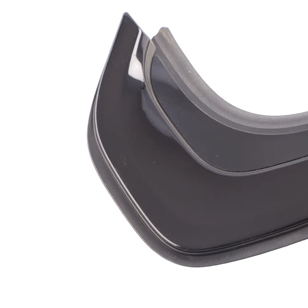 Colonna C Cover BMW F40 Shadow Line Porta posteriore sinistra Trim Nero Lucido per con numero di parte 7474001 Colonna C Cover BMW F40 Shadow Line Porta posteriore sinistra Trim Nero Lucido - SKU 7474001 - Numero di parte 7474001