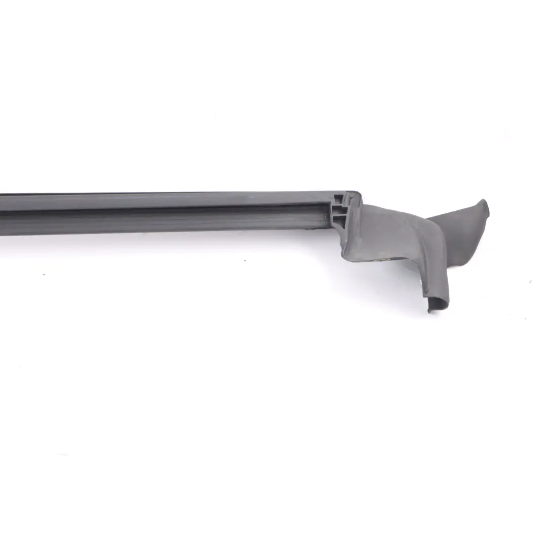 Window Seal Door Front Right O/S Weatherstrip Gasket Rubber to BMW G26 with Part number 7482950 BMW G26 Window Seal Door Front Right O/S Weatherstrip Gasket Rubber - SKU 7482950 - Part number 7482950