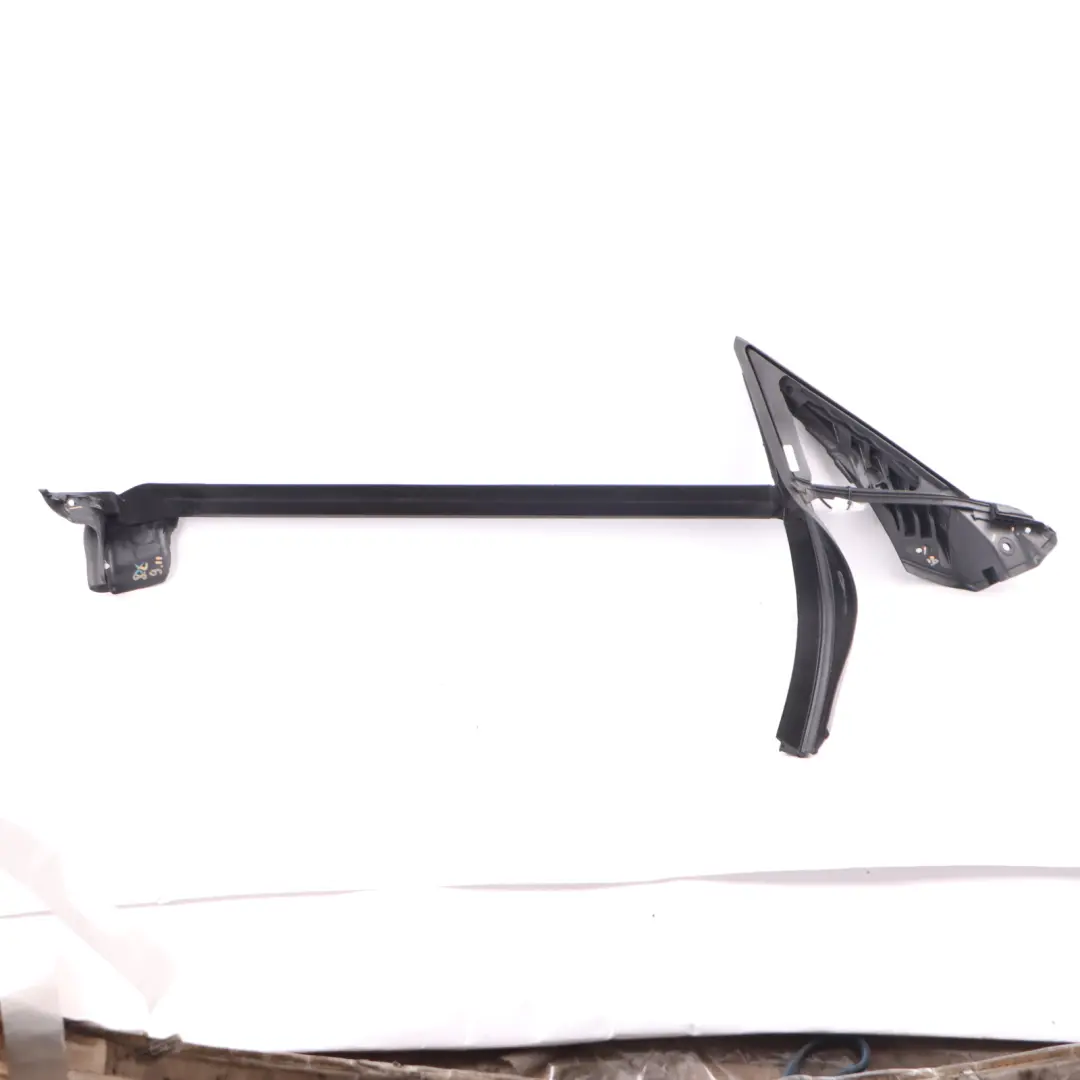 Window Seal Door Front Right O/S Weatherstrip Gasket Rubber to BMW G26 with Part number 7482950 BMW G26 Window Seal Door Front Right O/S Weatherstrip Gasket Rubber - SKU 7482950 - Part number 7482950