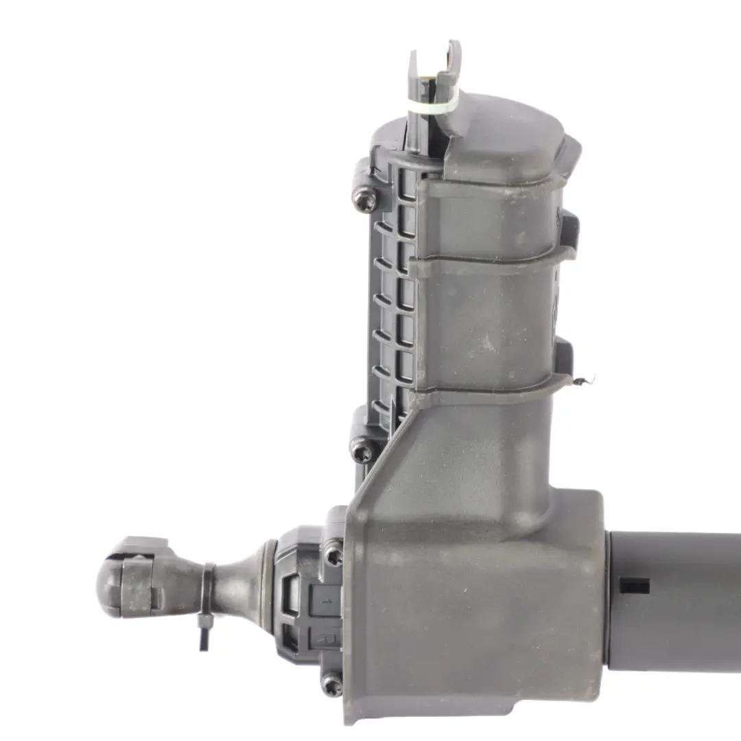 Strut Holder Bracket Trunk Rear Right O/S to Tailgate Gas BMW G26 G30 with Part number 7487576 Tailgate Gas BMW G26 G30 Strut Holder Bracket Trunk Rear Right O/S - SKU 7487576 - Part number 7487576