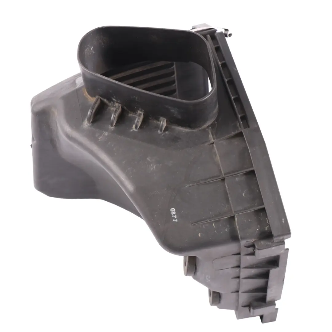 M52 Boîtier filtre air essence Boîtier admission Silencieux pour BMW Z4 E85 à propos du numéro de pièce 7526711 BMW Z4 E85 M52 Boîtier filtre air essence Boîtier admission Silencieux - SKU 7526711-2 - Numéro de pièce 7526711