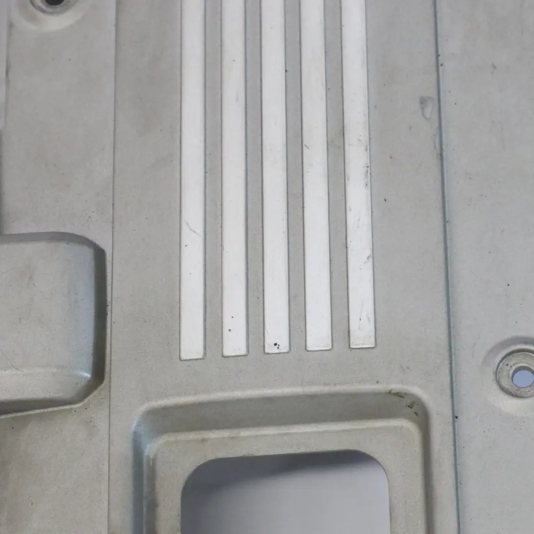 Benzin N52 Motor Zündspule oben Abdeckung für BMW E60 E63 E65 E87 E90 mit Teilenummer 7531324 BMW E60 E63 E65 E87 E90 Benzin N52 Motor Zündspule oben Abdeckung - SKU 7531324-2 - Teilenummer 7531324