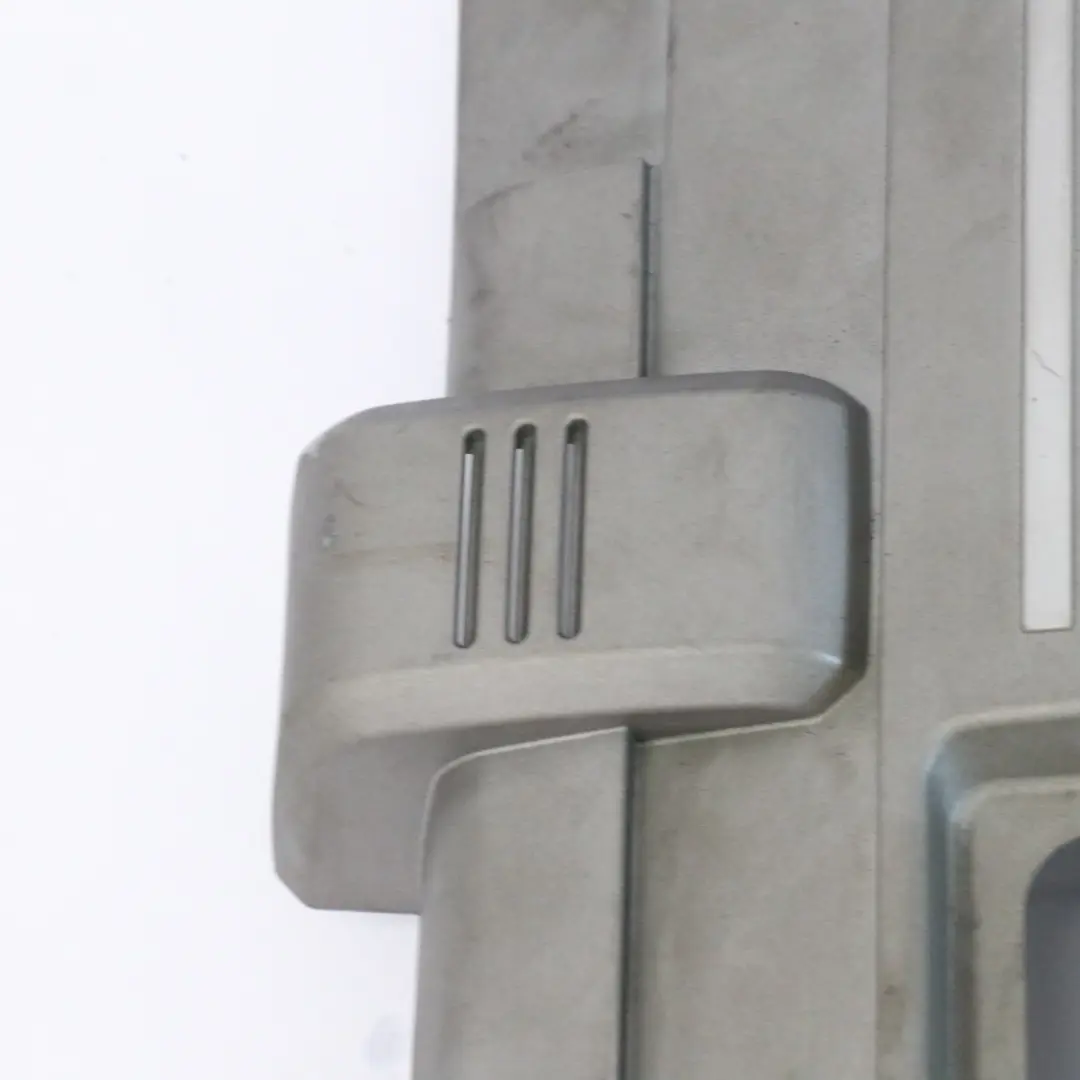 Benzin N52 Motor Zündspule oben Abdeckung für BMW E60 E63 E65 E87 E90 mit Teilenummer 7531324 BMW E60 E63 E65 E87 E90 Benzin N52 Motor Zündspule oben Abdeckung - SKU 7531324-2 - Teilenummer 7531324