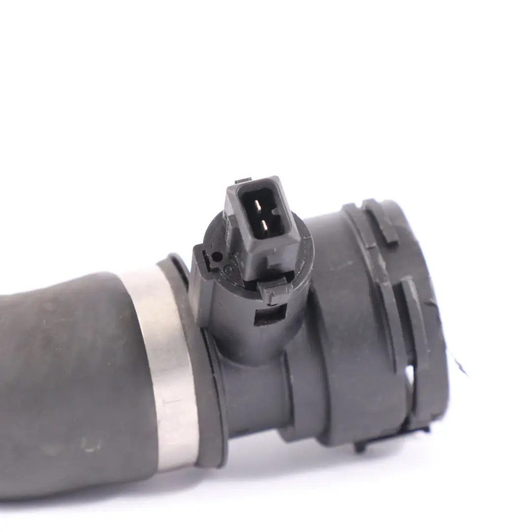 Essence N52 Tuyau Radiateur Ligne d'eau supérieure pour BMW E60 E61 E63 E64 à propos du numéro de pièce 7546064 BMW E60 E61 E63 E64 Essence N52 Tuyau Radiateur Ligne d'eau supérieure - SKU 7546064-1 - Numéro de pièce 7546064