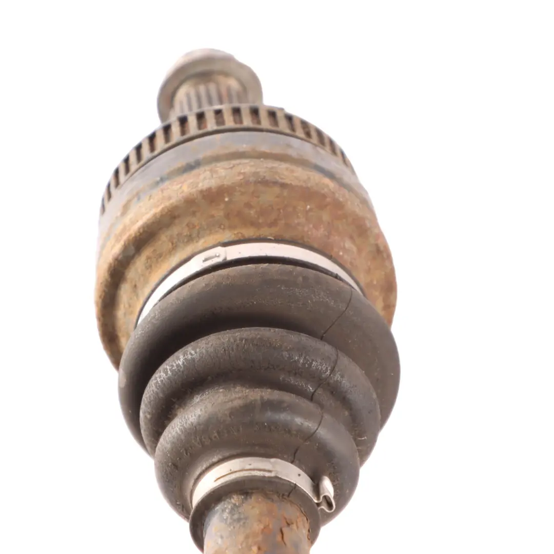 N52 325i Eje De Transmisión De Salida Izquierdo Automática 7559091 para BMW E90 con número de pieza 7561797 BMW E90 N52 325i Eje De Transmisión De Salida Izquierdo Automática 7559091 - SKU 7561797-1 - Número de pieza 7561797