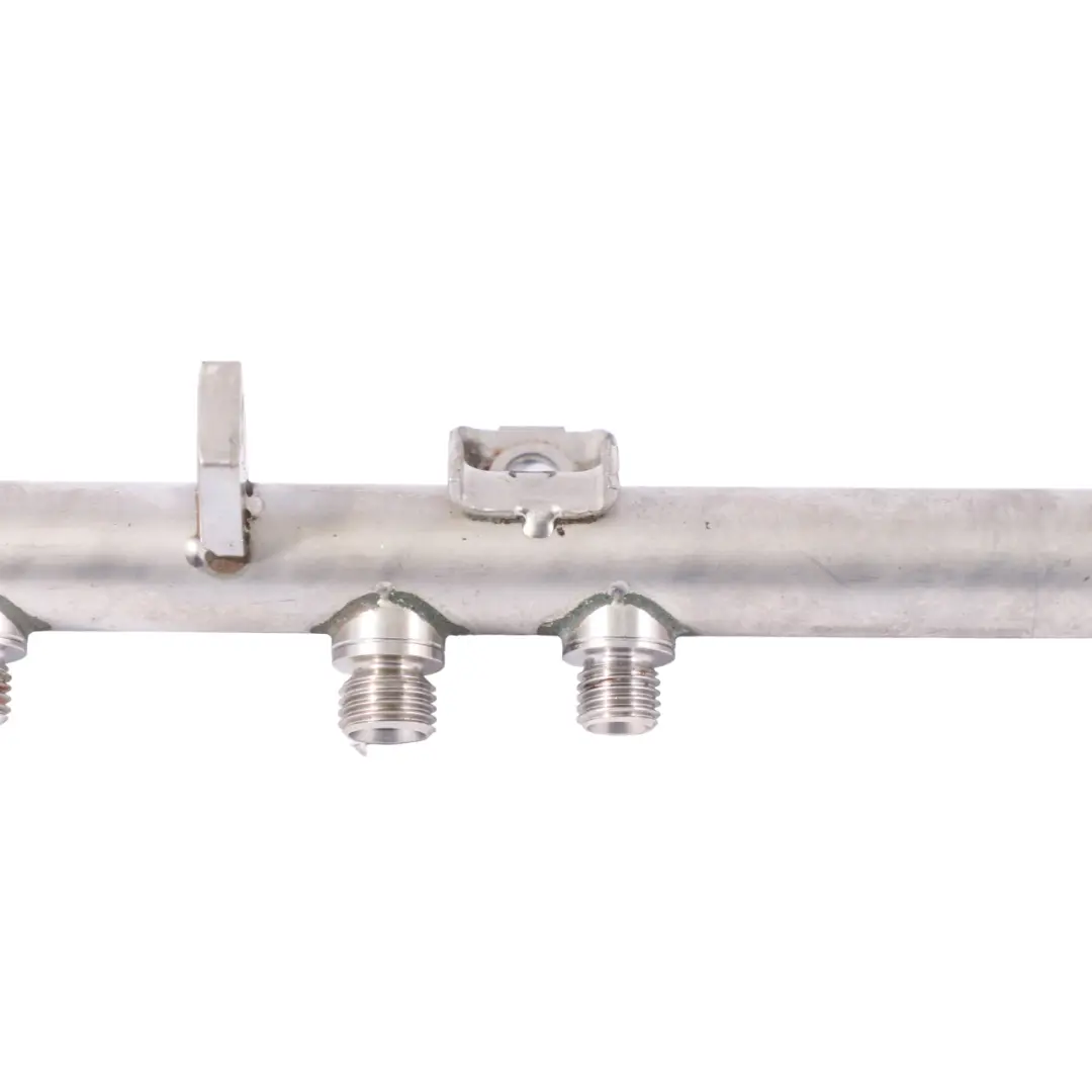  High Pressure Fuel Rail BMW E60 E87 LCI E81 E82 E88 E90 Petrol N43 - SKU 7562474-1 - Part number 7562474