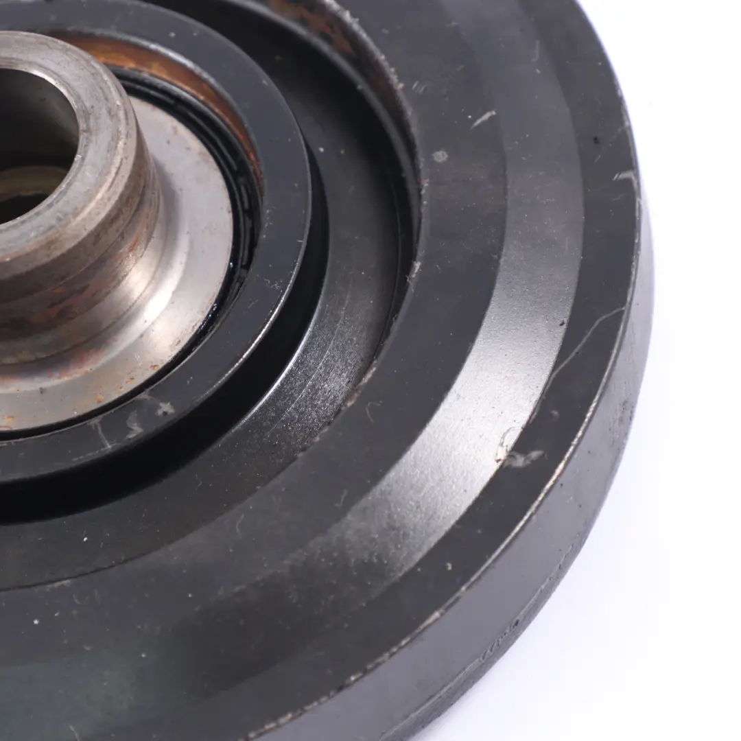 Kurbelwellen Schwingungsdämpfer BMW F01 F06 F07 F10 F13 Benziner N63 für mit Teilenummer 7570263 Kurbelwellen Schwingungsdämpfer BMW F01 F06 F07 F10 F13 Benziner N63 - SKU 7570263 - Teilenummer 7570263