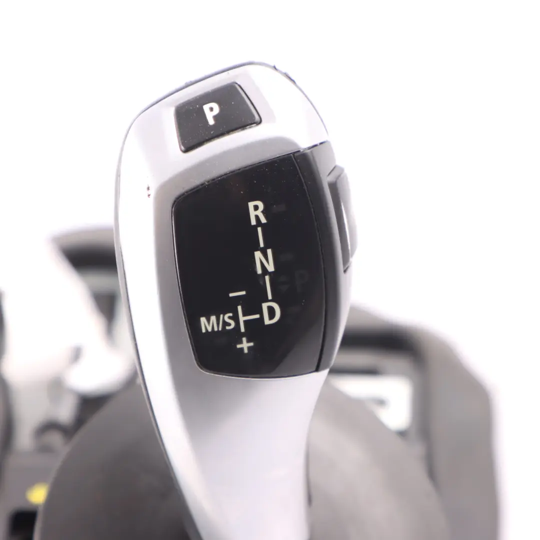 Selector Automatic Gear Switch Shifter Automatic to BMW E60 E61 F07 Gear with Part number 7577598 BMW E60 E61 F07 Gear Selector Automatic Gear Switch Shifter Automatic - SKU 7577598 - Part number 7577598