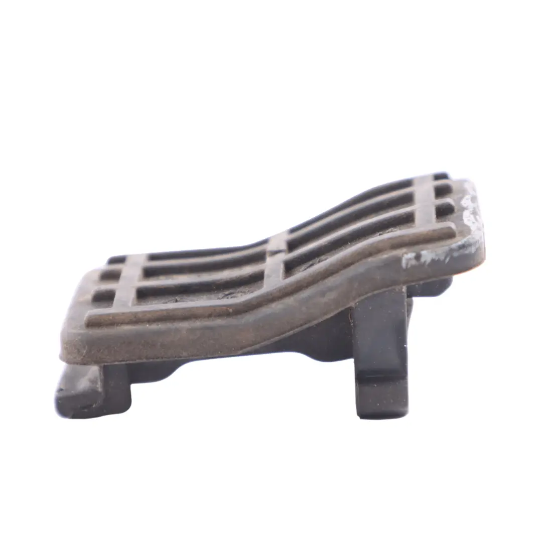 Zaślepka Osłonka Skrzyni Biegów Manual do Mercedes Vito W639 o numerze 7591704 Mercedes Vito W639 Zaślepka Osłonka Skrzyni Biegów Manual - SKU 7591704 - Numer Części 7591704