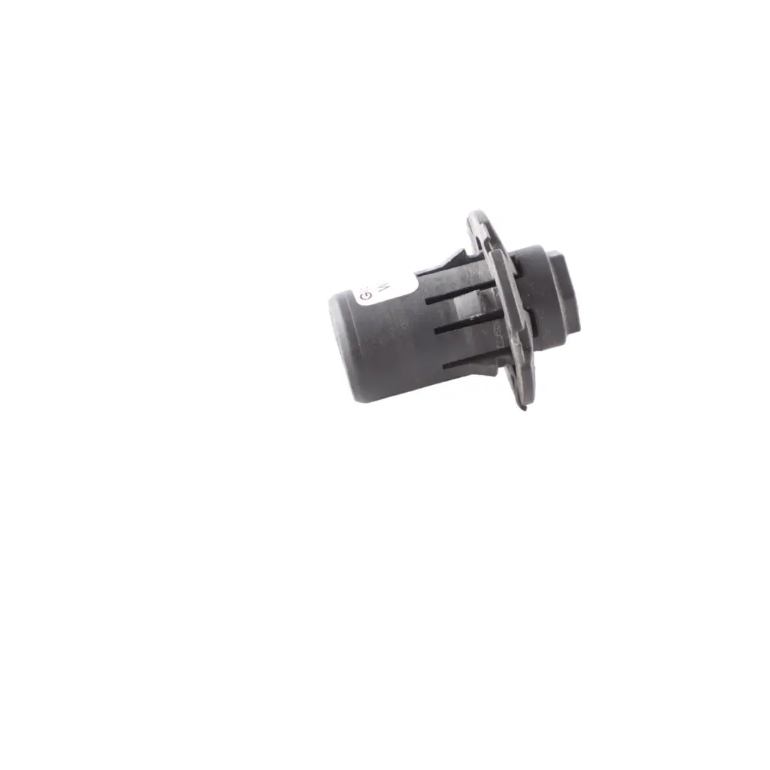 Clip montaggio radiatore superiore per BMW F10 F11 F12 F13 F01 F02 F03 F25 con numero di parte 7595701 BMW F10 F11 F12 F13 F01 F02 F03 F25 Clip montaggio radiatore superiore - SKU 7595701 - Numero di parte 7595701