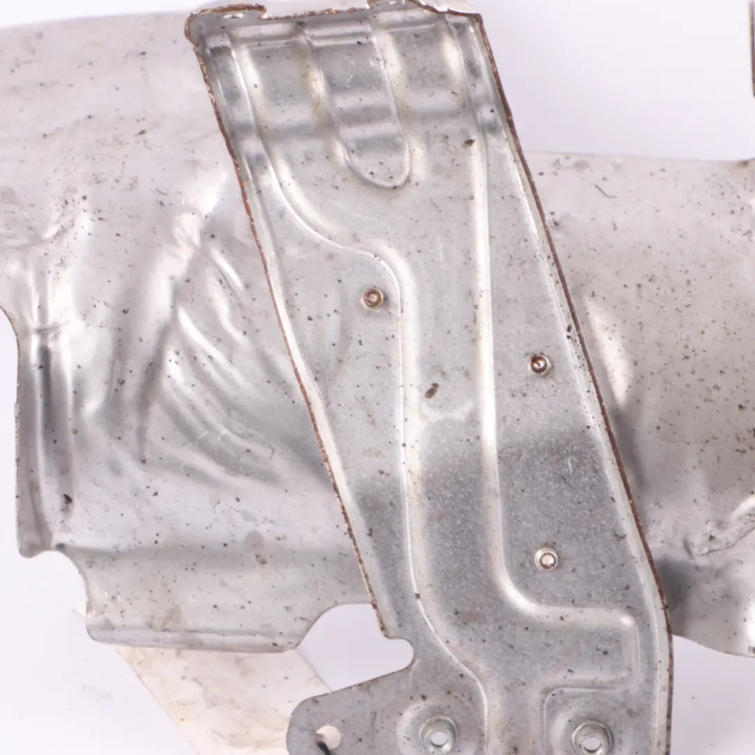 B38 B48 Turbolader Unteres Hitzeschild für Mini F55 F56 F60 BMW F45 F48 mit Teilenummer 7618370 Mini F55 F56 F60 BMW F45 F48 B38 B48 Turbolader Unteres Hitzeschild - SKU 7618370 - Teilenummer 7618370