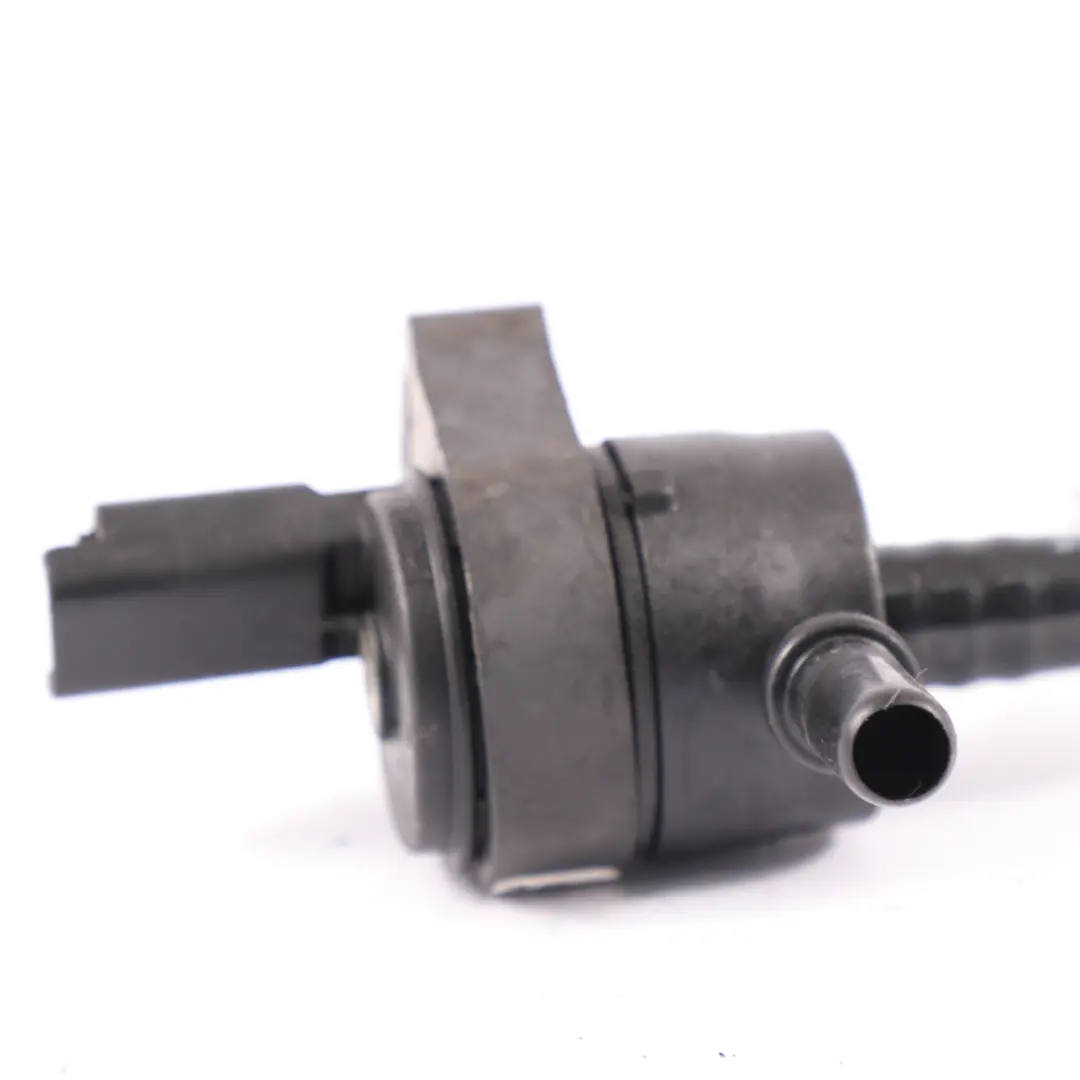 Valvola Sfiato Serbatoio N12 N16 Benzina 754196180 per Mini Cooper R55 R56 con numero di parte 7624538 Mini Cooper R55 R56 Valvola Sfiato Serbatoio N12 N16 Benzina 754196180 - SKU 7624538-2 - Numero di parte 7624538