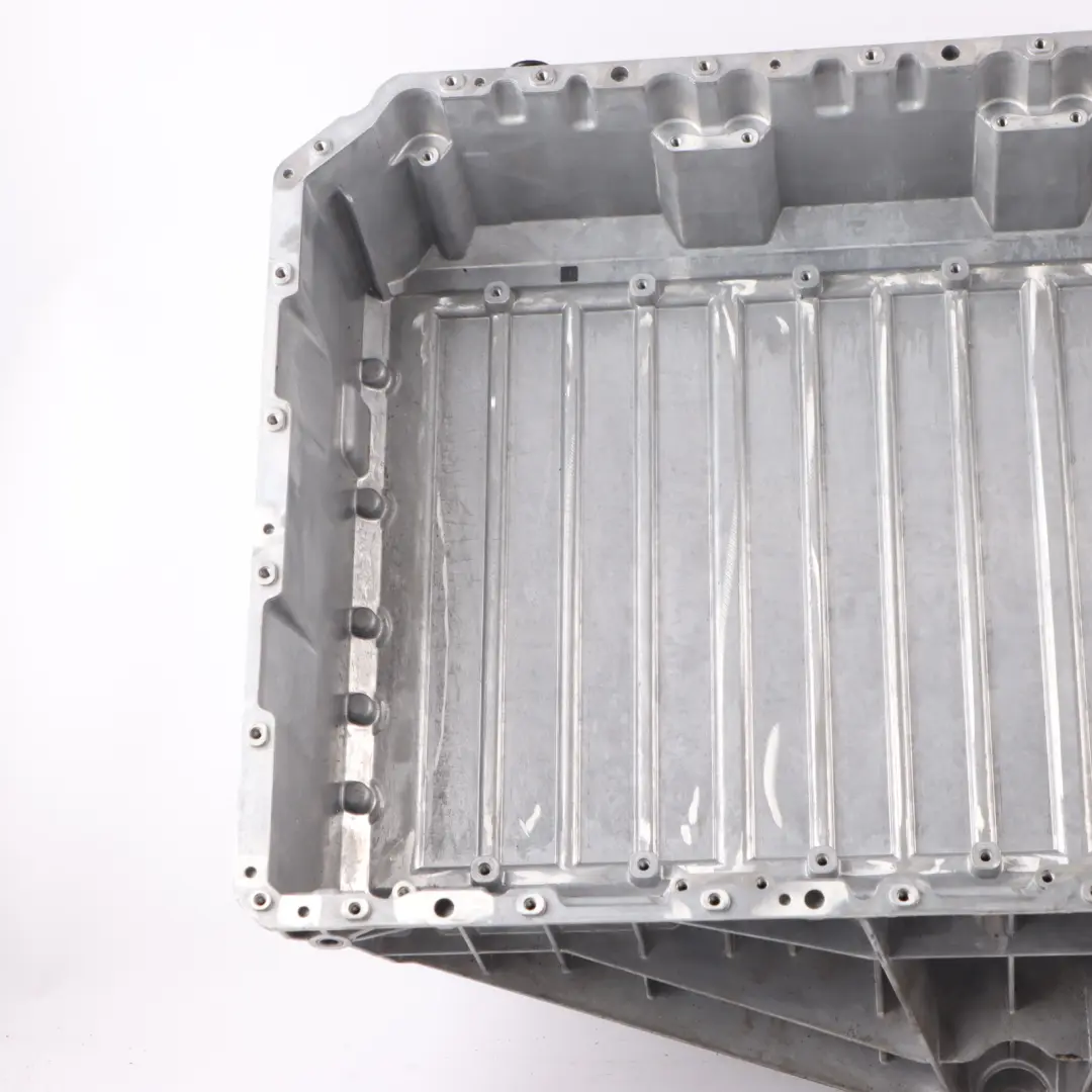 Copertura Vassoio Batteria Alta Tensione per BMW X5 F15 con numero di parte 7645962 BMW X5 F15 Copertura Vassoio Batteria Alta Tensione - SKU 7645962 - Numero di parte 7645962