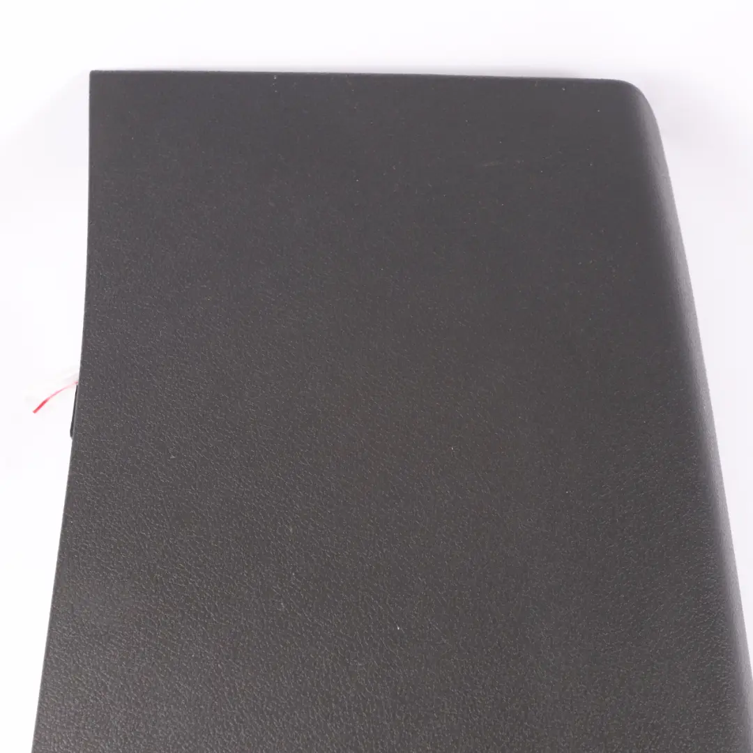 Coperchio del montante B lato passeggero per Renault Trafic 3 con numero di parte 769166740R Renault Trafic 3 Coperchio del montante B lato passeggero - SKU 769166740R - Numero di parte 769166740R