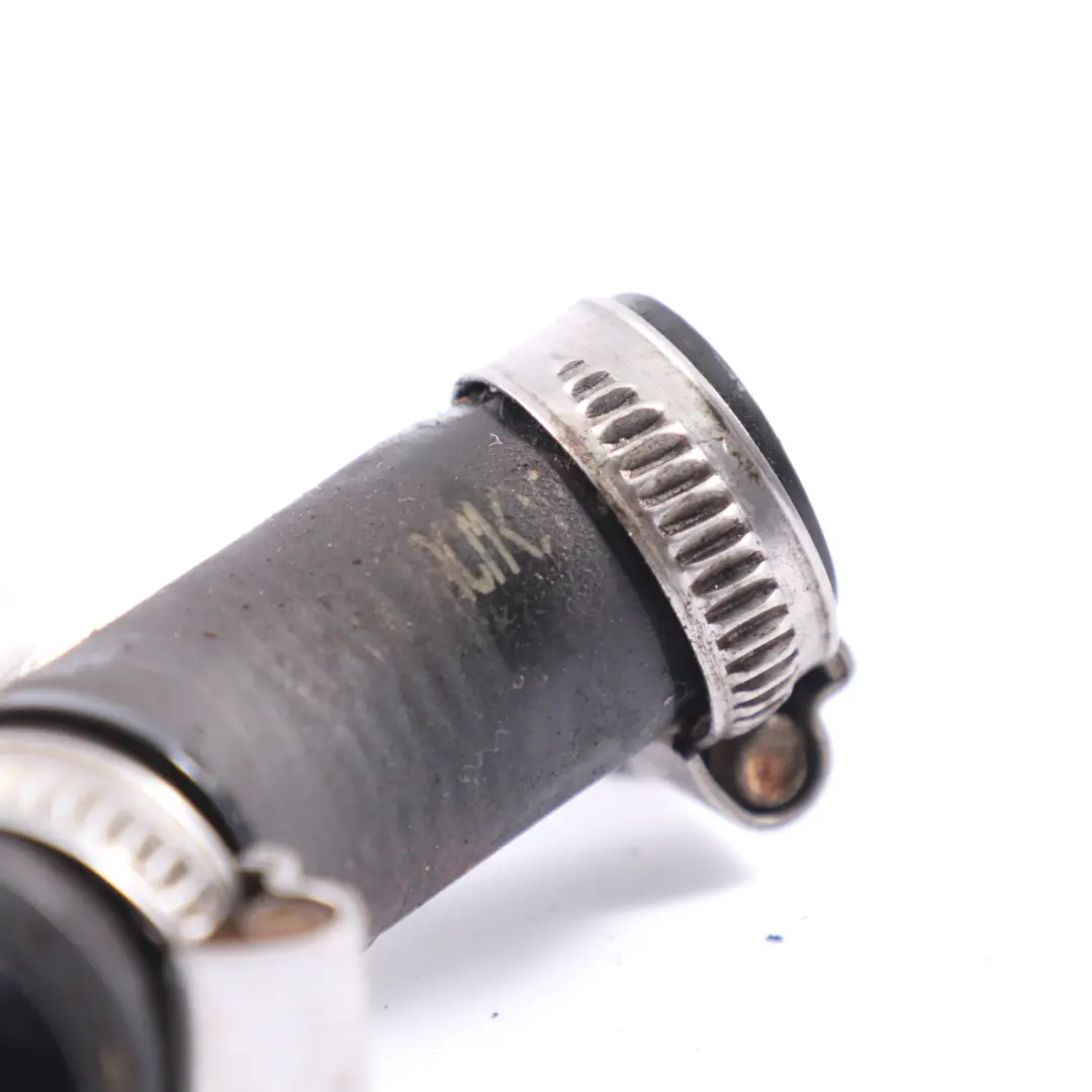 Kühl Schlauch Turbo Turbolader Rohrleitung für BMW E60 E61 E83 E90 E91 LCI mit Teilenummer 7796055 BMW E60 E61 E83 E90 E91 LCI Kühl Schlauch Turbo Turbolader Rohrleitung - SKU 7796055 - Teilenummer 7796055