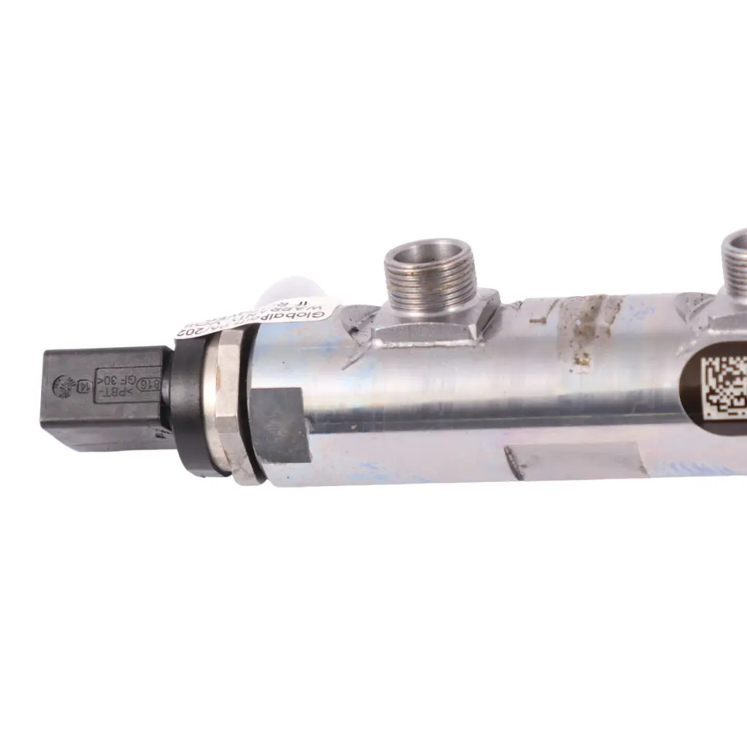 Rail d'injecteur de carburant BMW E87 E90 E91 F20 F21 Rail de capteur pour à propos du numéro de pièce 7800601 Rail d'injecteur de carburant BMW E87 E90 E91 F20 F21 Rail de capteur - SKU 7800601 - Numéro de pièce 7800601