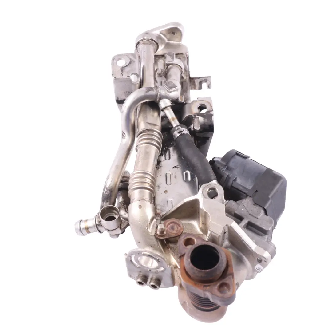 Moteur EGR Refroidisseur d'échappement 8476993 pour BMW F10 F11 F20 F21 F30 F31 F32 à propos du numéro de pièce 7823210 BMW F10 F11 F20 F21 F30 F31 F32 Moteur EGR Refroidisseur d'échappement 8476993 - SKU 7823210-2 - Numéro de pièce 7823210