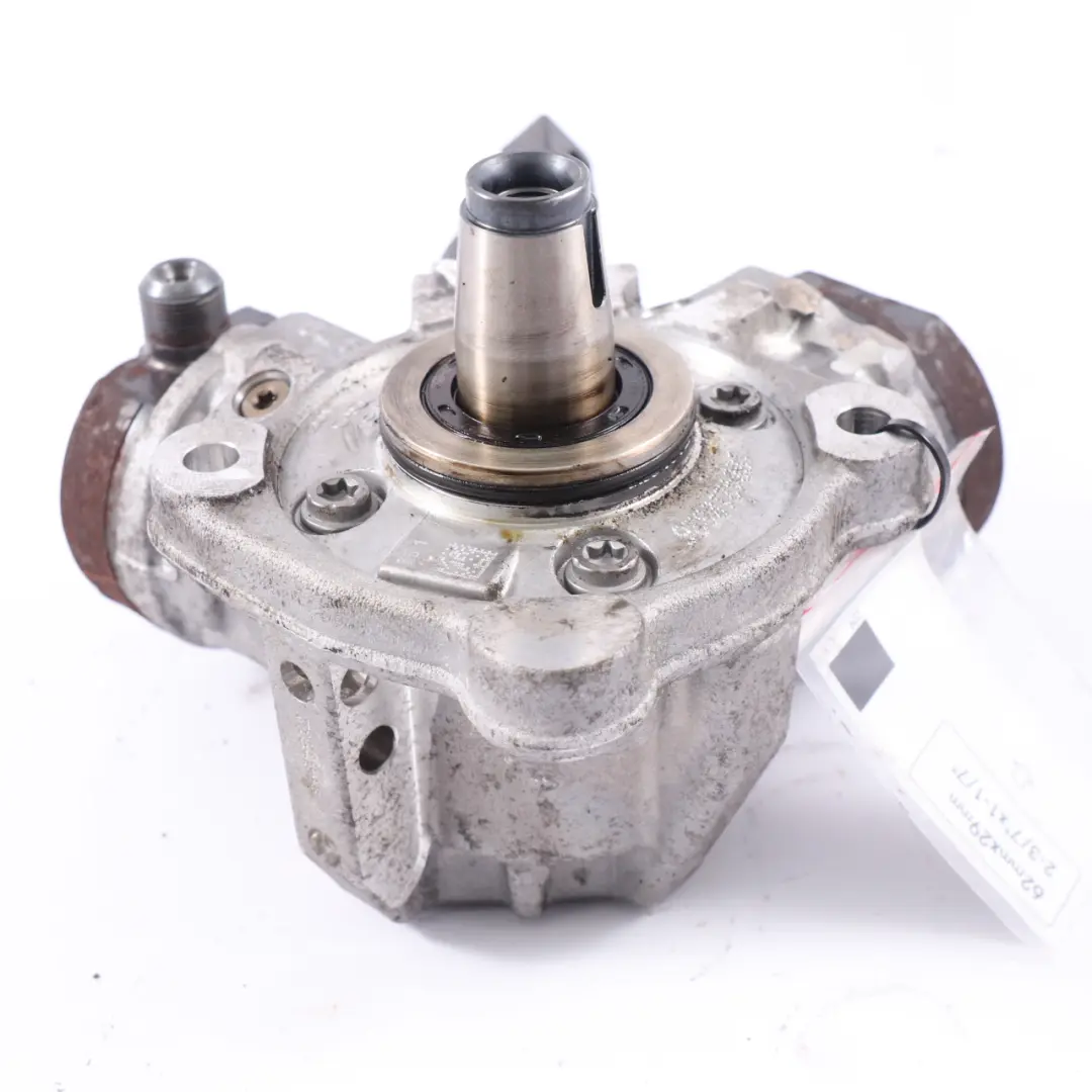 Pompe à carburant haute pression BMW F10 Diesel N57 Pompe d'injection pour à propos du numéro de pièce 7823463 Pompe à carburant haute pression BMW F10 Diesel N57 Pompe d'injection - SKU 7823463 - Numéro de pièce 7823463