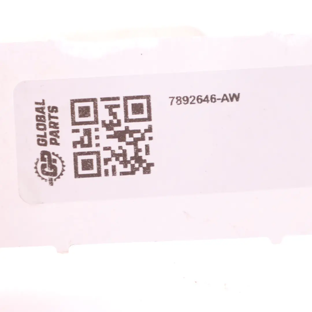 Spray Nozzle Flap Right O/S Alpinweiss 300 7892646 to BMW E90 E91 LCI M Sport Cover with Part number 7892648 BMW E90 E91 LCI M Sport Cover Spray Nozzle Flap Right O/S Alpinweiss 300 7892646 - SKU 7892648-AW - Part number 7892648