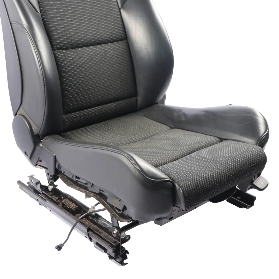 Front Seat BMW E60 E61 Sport Cloth/Leather Interior Left N/S Side Anthracite to with Part number 7905895 Front Seat BMW E60 E61 Sport Cloth/Leather Interior Left N/S Side Anthracite - SKU 7905895-3 - Part number 7905895