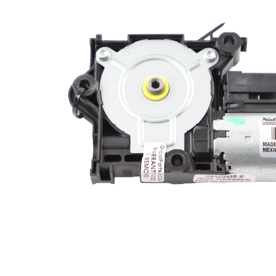 Sunroof Motor Drive Panorama Sliding Engine to BMW X3 G01 with Part number 7933149 BMW X3 G01 Sunroof Motor Drive Panorama Sliding Engine - SKU 7933149 - Part number 7933149